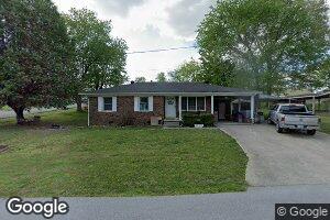 201 S Hobson St, Morgantown, KY 42261