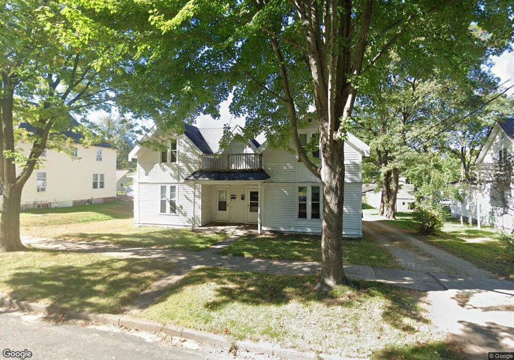 1109 11th St E, Menomonie, WI 54751 - photo 1