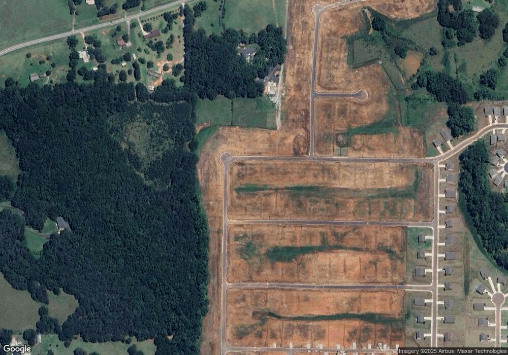 275 Oliver Dr, Locust Grove, GA 30248 - photo 1