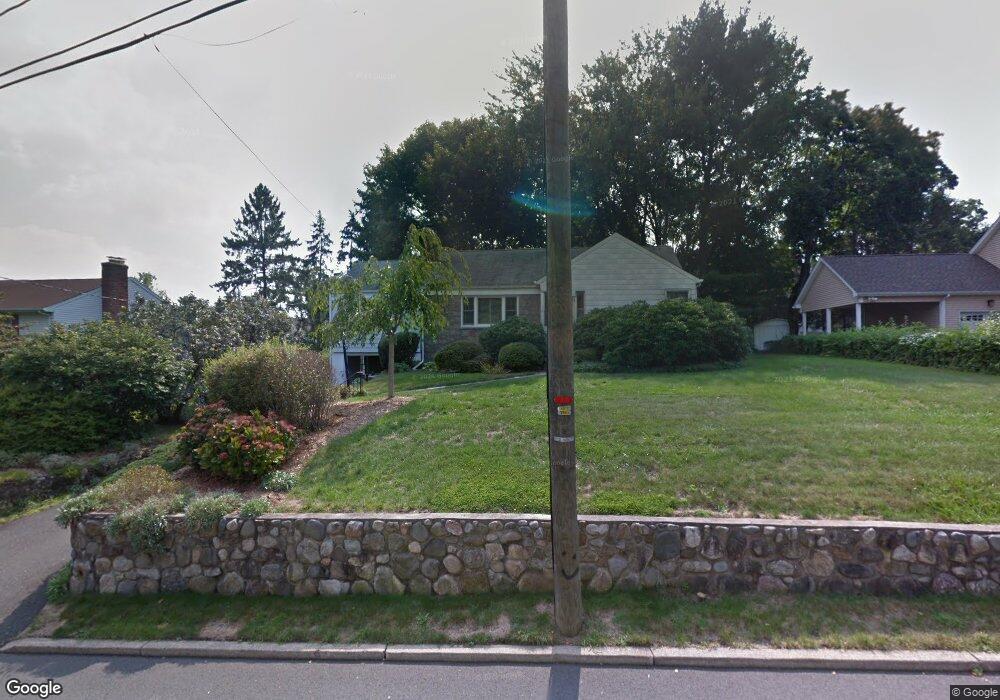 14 Harreton Rd, Allendale, NJ 07401 - photo 1