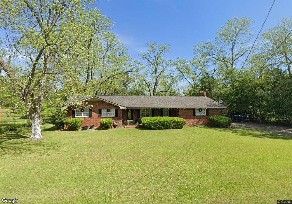 518 W Leverett Ave, Doerun, GA 31744 - photo 1