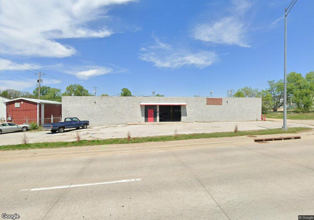 501 W Dewey Ave, Sapulpa, OK 74066 - photo 1