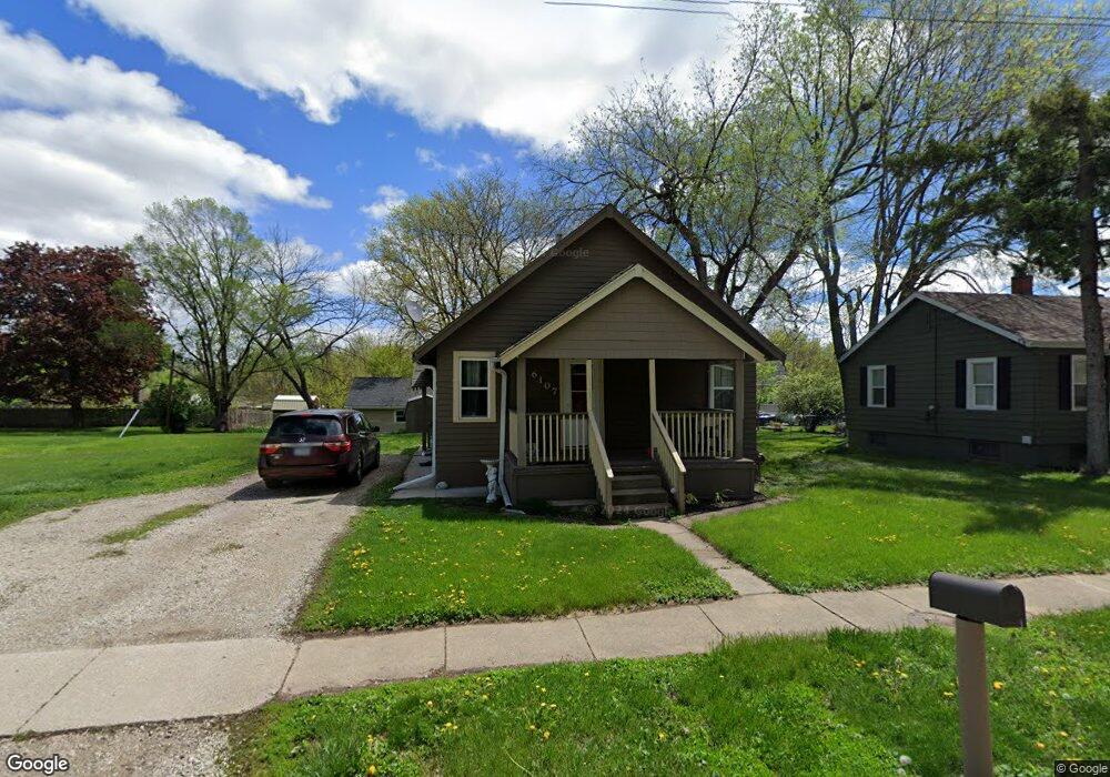 6107 South Union St, Des Moines, IA 50315 - photo 1