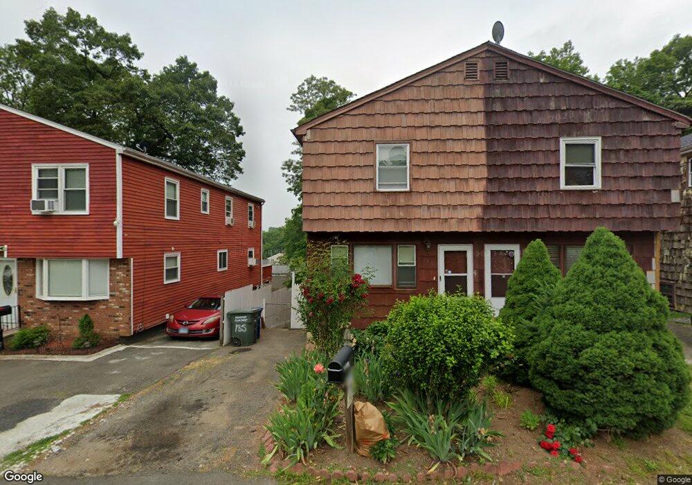 185 Robert St, Bridgeport, CT 06606 - photo 1