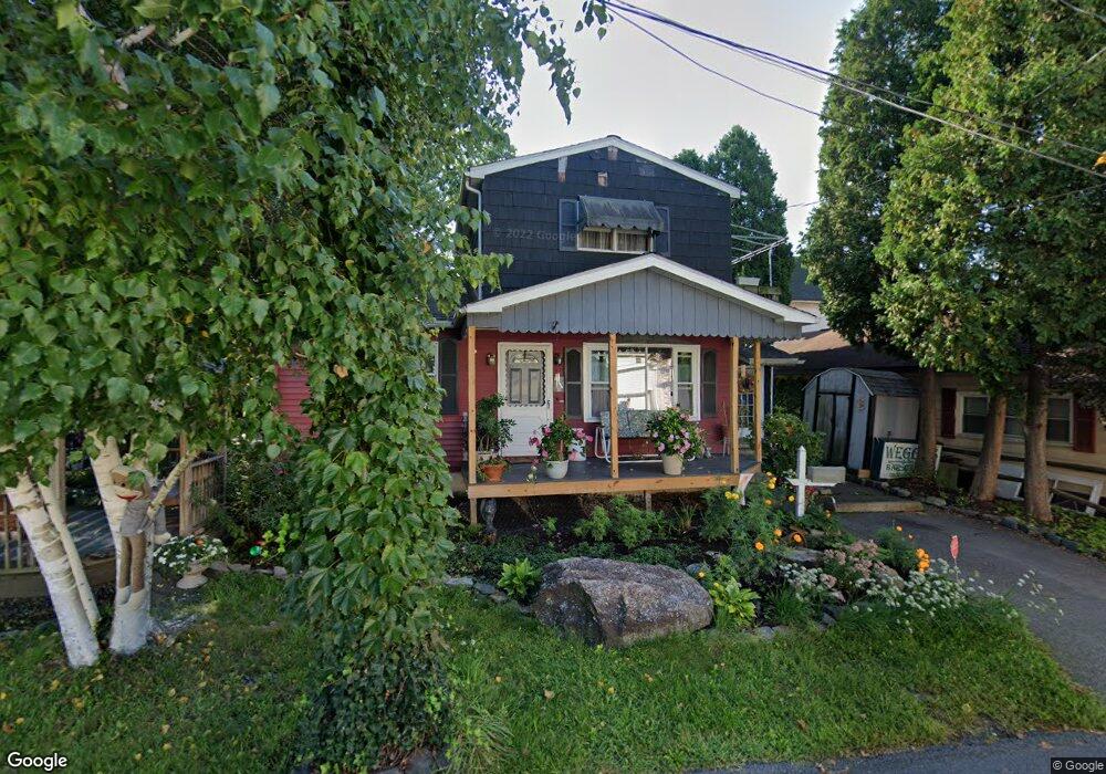 605 Burke St, Dunmore, PA 18512 - photo 1