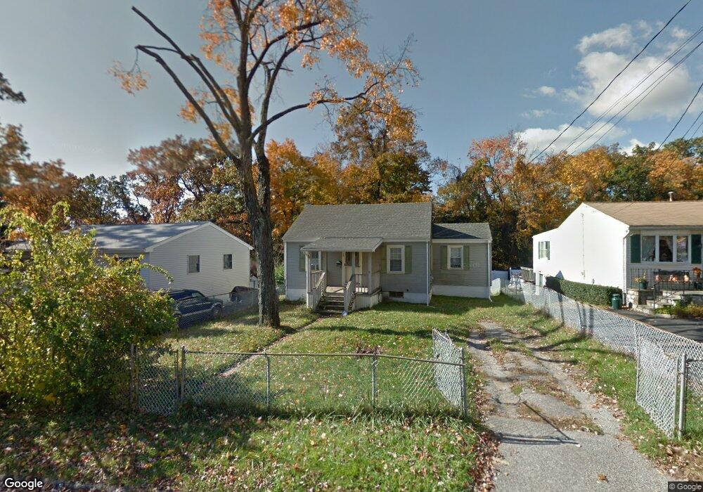 38 Forest Ave, Danbury, CT 06810 - photo 1