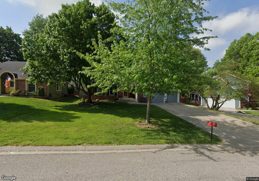 12417 W 101st St, Lenexa, KS 66215 - photo 1