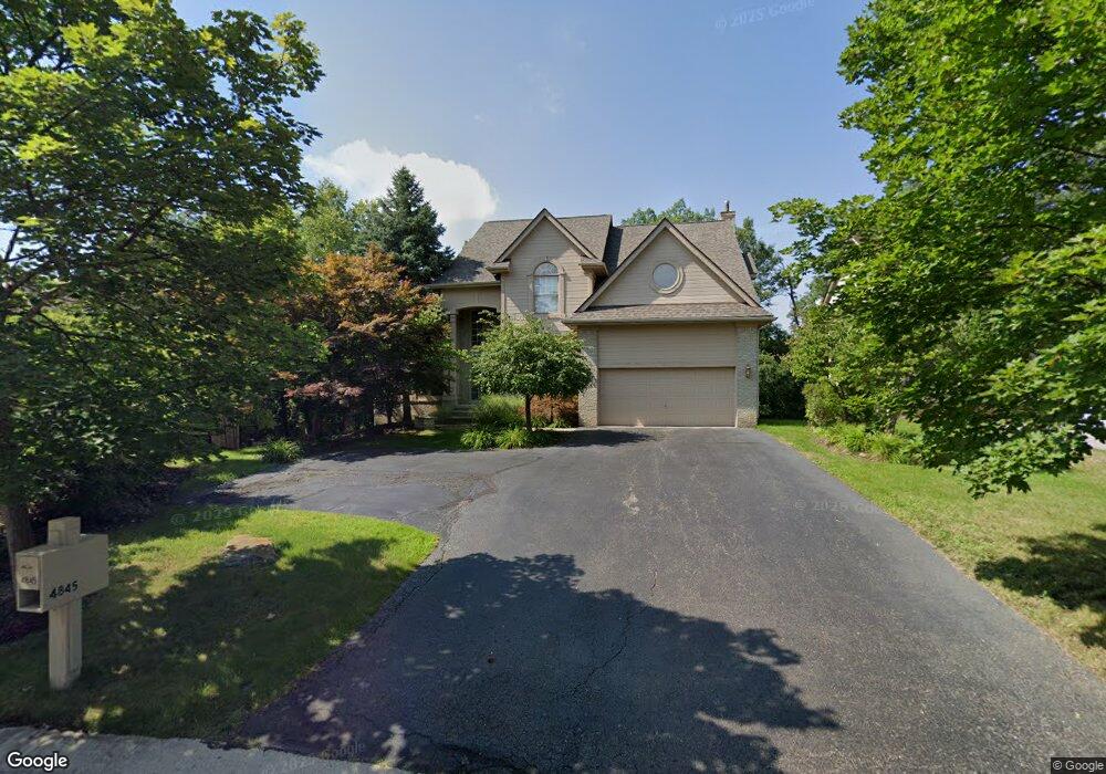 4845 Woodbine Cir unit 3, West Bloomfield, MI 48323 - photo 1