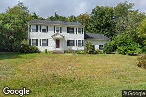 7 Emily Ln, Amherst, MA 01002