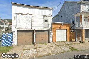 219 E Center St, Mount Carmel, PA 17851