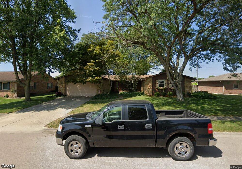 3250 Woodcrest Ct, Columbus, IN 47203 - photo 1