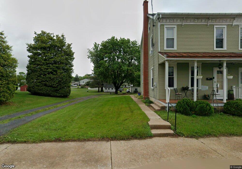 317 E Noble Ave, Shoemakersville, PA 19555 - photo 1