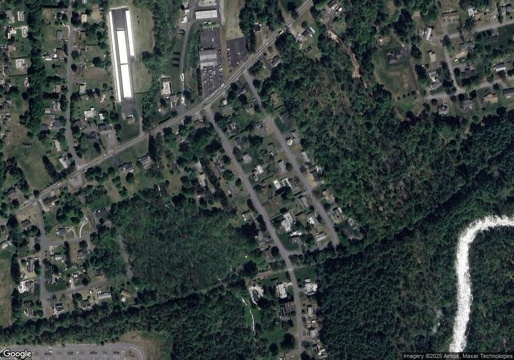 8 Longview Ave, Ware, MA 01082 - photo 1