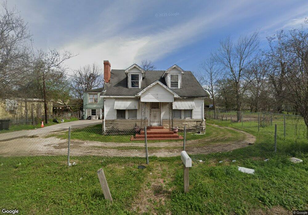 9640 E Hardy Rd, Houston, TX 77093 - photo 1