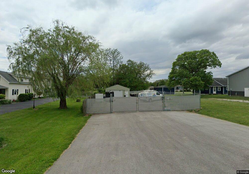 216 Schaff St, Beech Grove, IN 46107 - photo 1