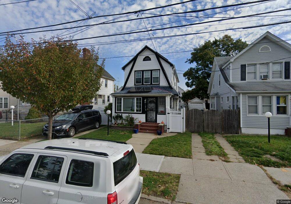 11951 177th St, Jamaica, NY 11434 - photo 1