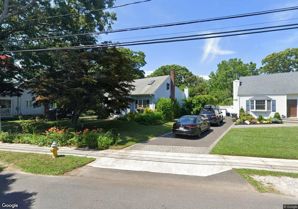 111 Academy St, Bayport, NY 11705 - photo 1