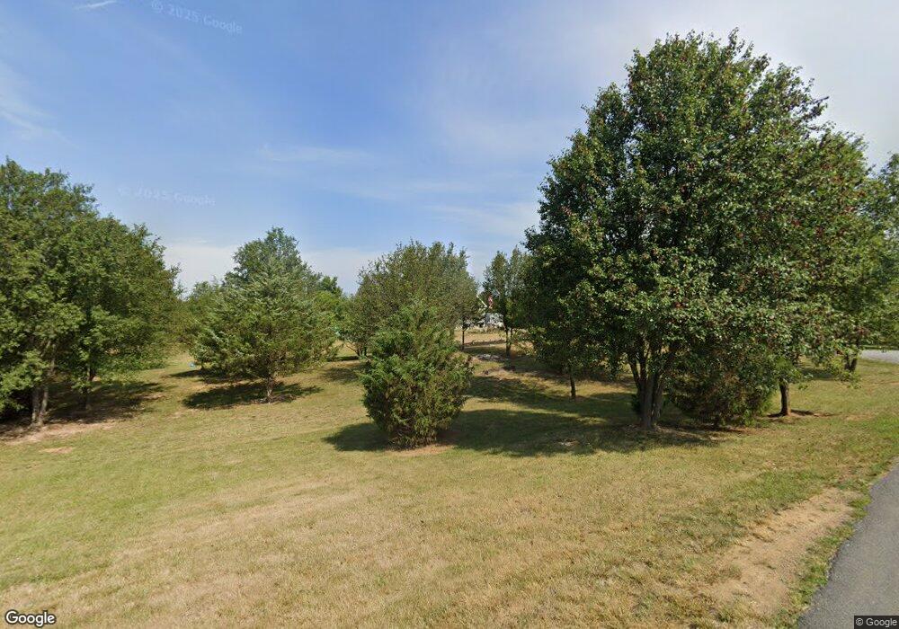 127 Old Tavern Ln, Berryville, VA 22611 - photo 1