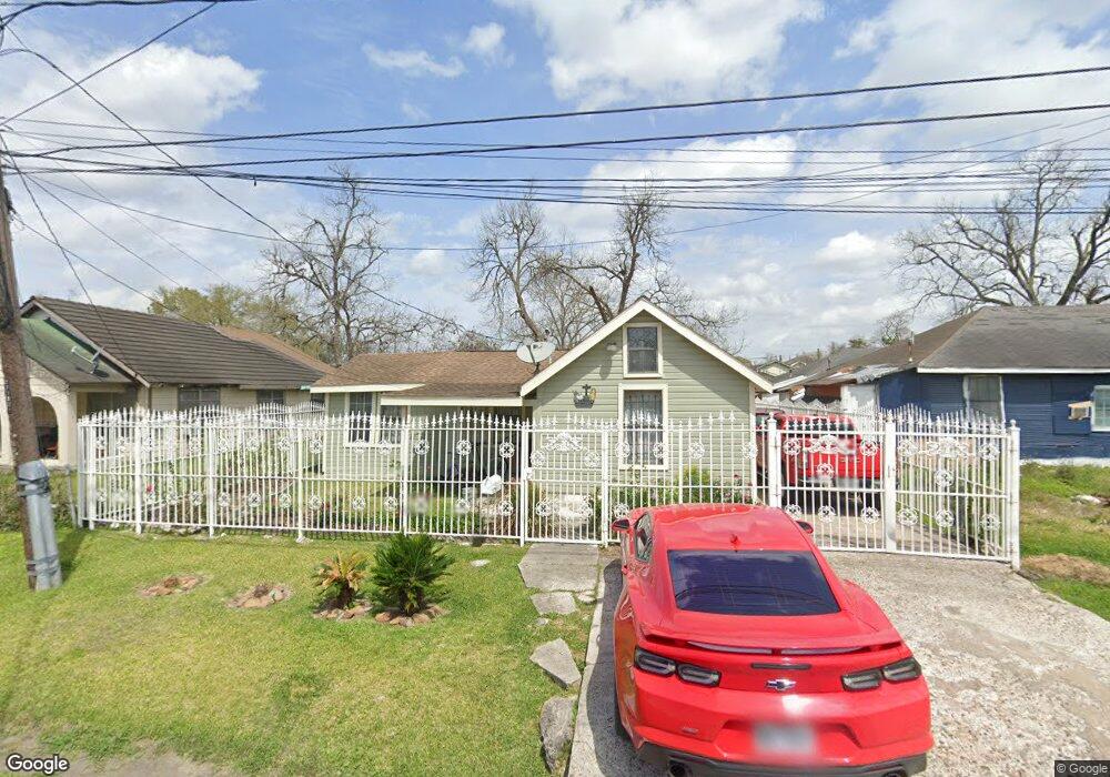 4707 Jewel St, Houston, TX 77026 - photo 1