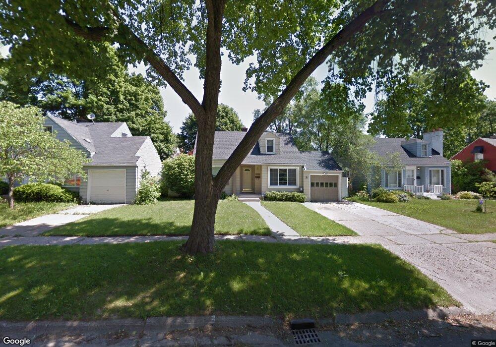 2560 Thomas St, Flint, MI 48504 - photo 1