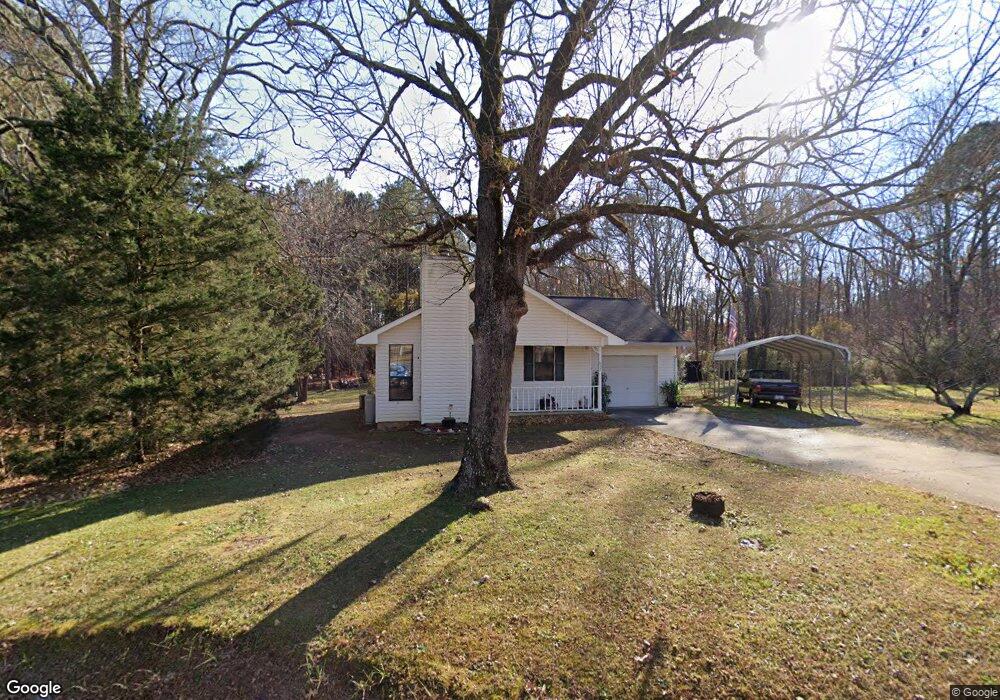 657 Newtown Creek Loop NE, Calhoun, GA 30701 - photo 1