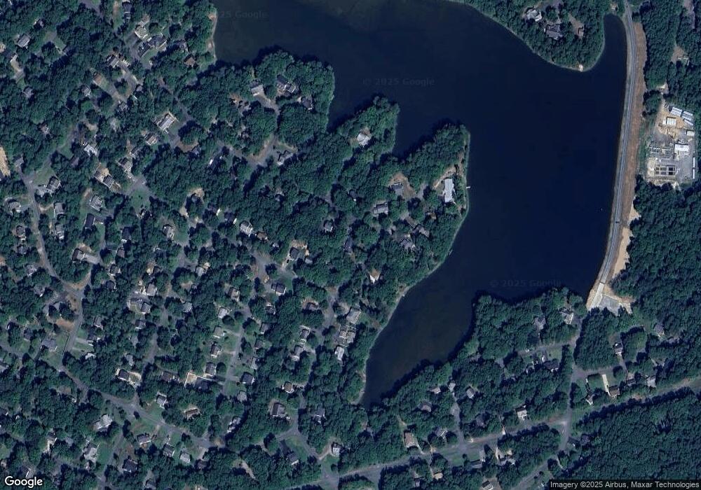 999 Lake Heritage Dr, Ruther Glen, VA 22546 - photo 1