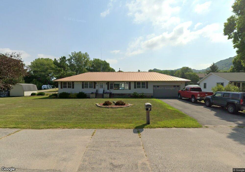 1354 Lorrai Dr, Winona, MN 55987 - photo 1