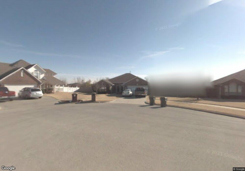 708 Verreaux Ct, Norman, OK 73072 - photo 1