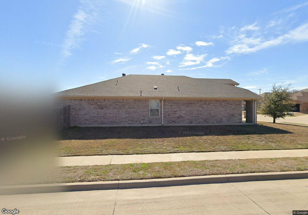 4305 Sapphire Ln, Granbury, TX 76049 - photo 1
