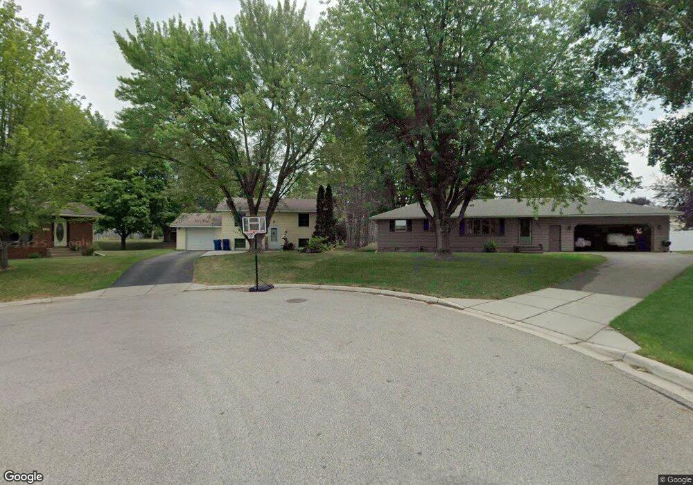 487 10th St N, Sauk Rapids, MN 56379 - photo 1