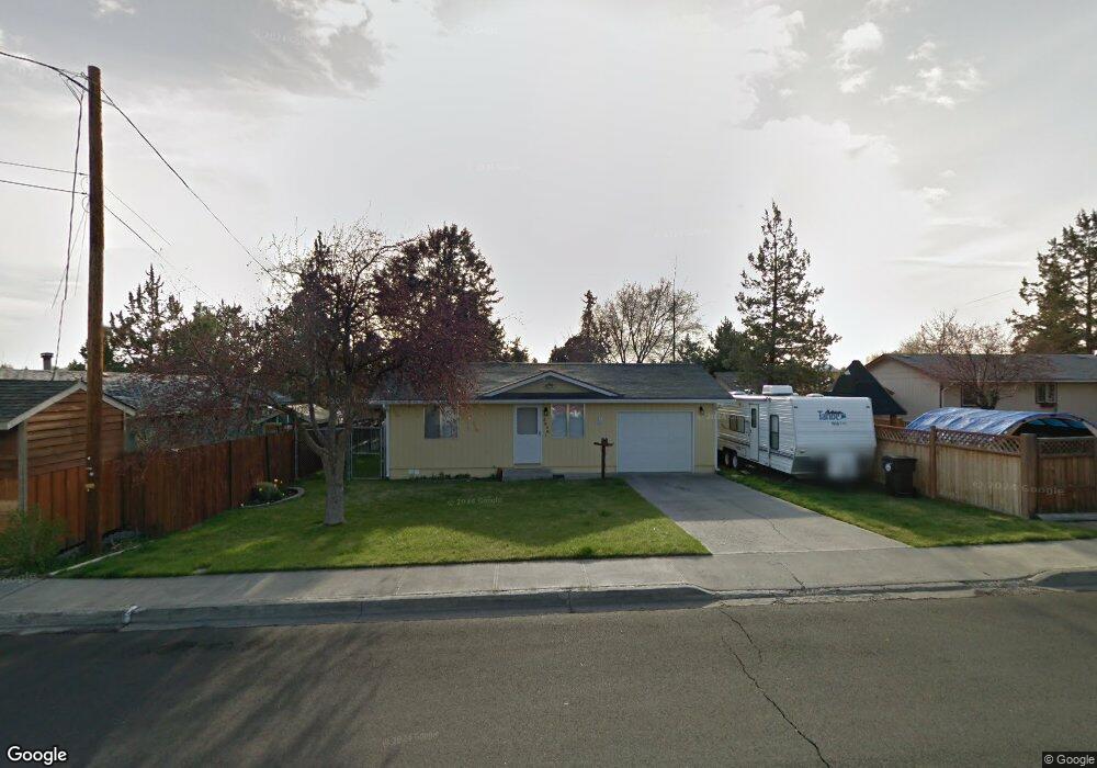 2030 SW 20th St, Redmond, OR 97756 - photo 1