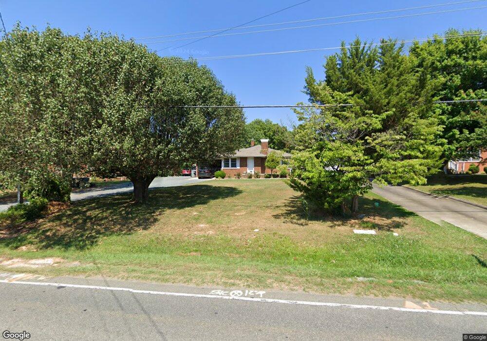 2106 N Fayetteville St, Asheboro, NC 27203 - photo 1