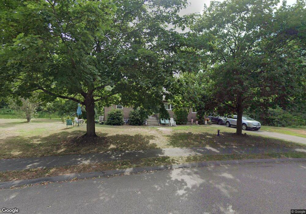 8 Sahlin Cir, Franklin, MA 02038 - photo 1