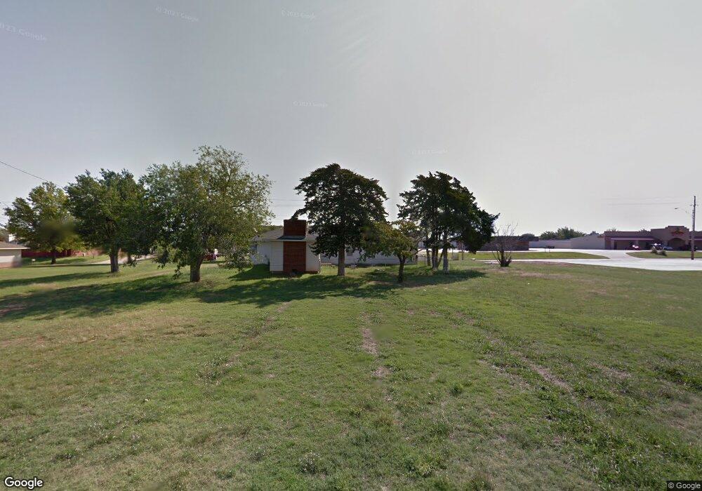 3946 N Kickapoo Ave, Shawnee, OK 74804 - photo 1