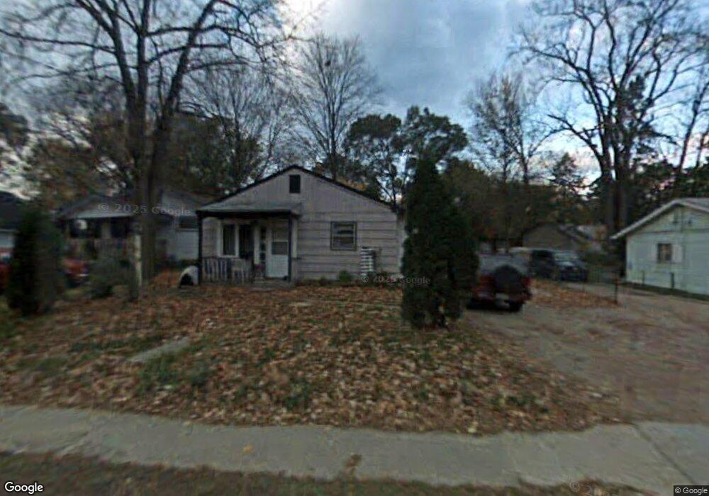 1715 N Martin Luther King jr Blvd, Lansing, MI 48915 - photo 1