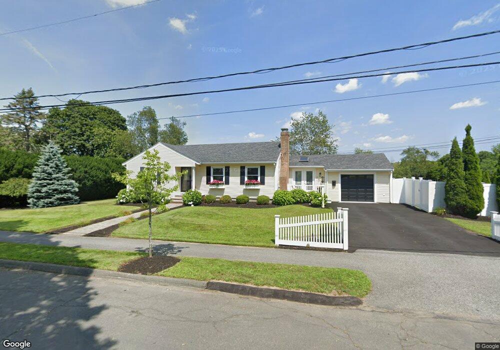 3 Grapevine Rd, Danvers, MA 01923 - photo 1