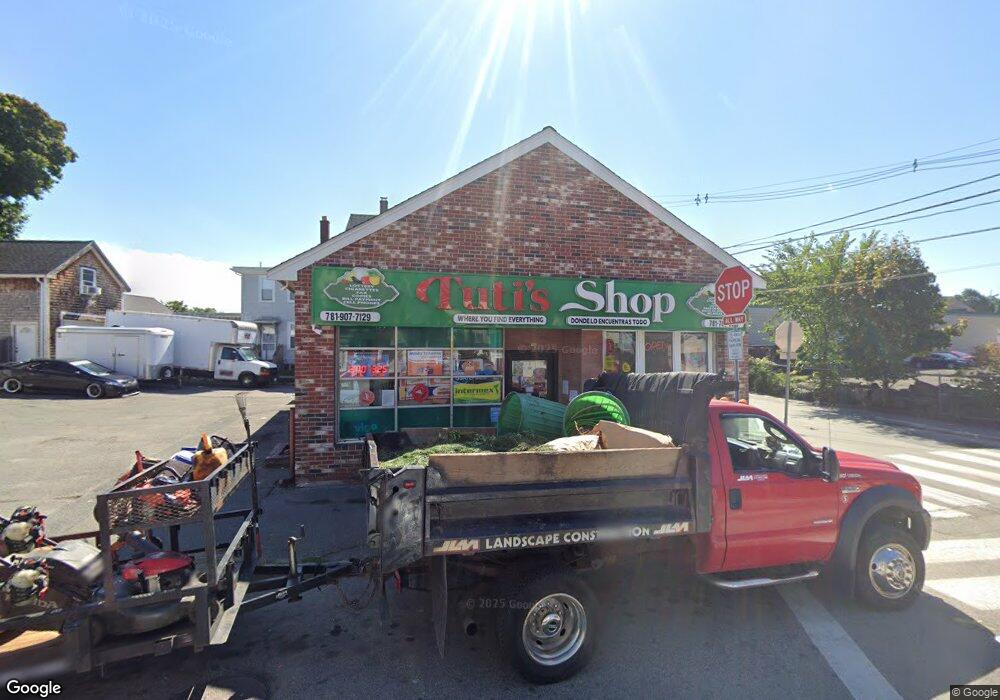 146 Felton St, Waltham, MA 02453 - photo 1