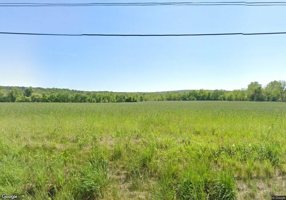 1574 Schuylkill Rd, Pottstown, PA 19465 - photo 1