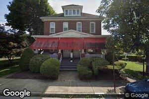 37 Dewey St, Roseto, PA 18013