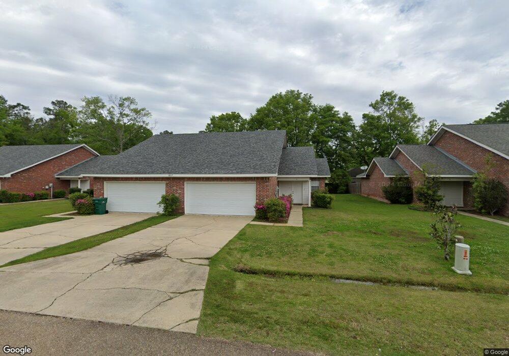 18017 Eastgate Dr unit B, Hammond, LA 70403 - photo 1