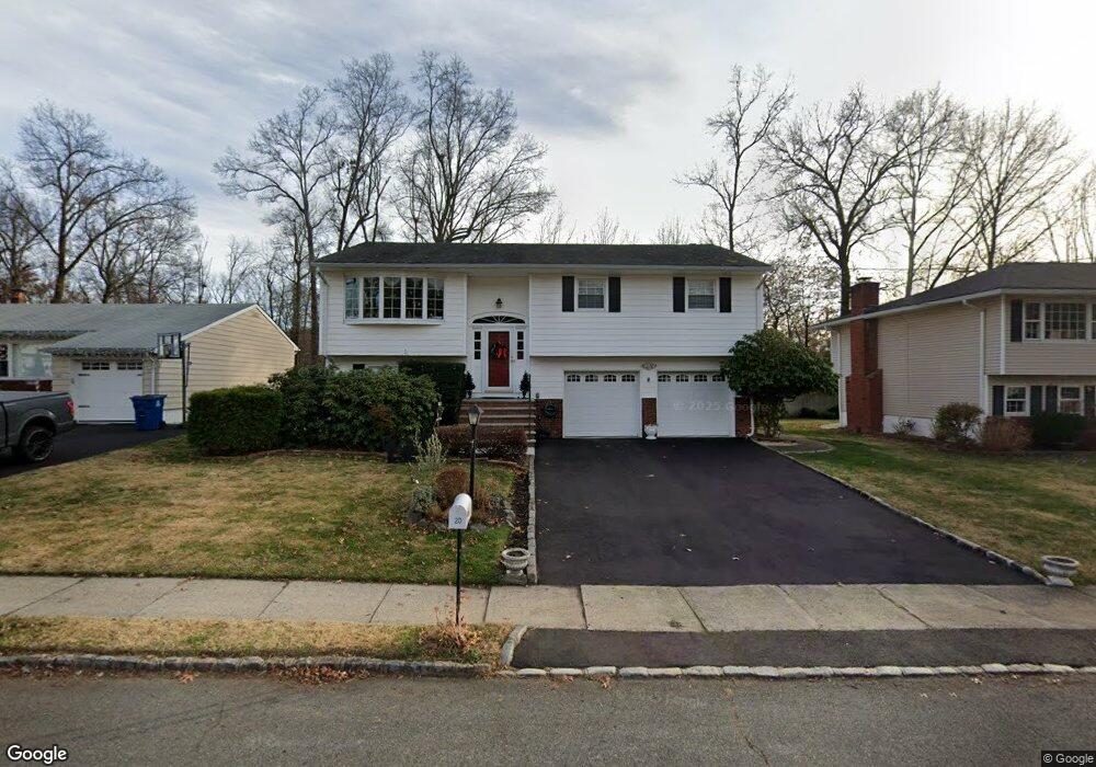 20 Canterbury Dr, Scotch Plains, NJ 07076 - photo 1