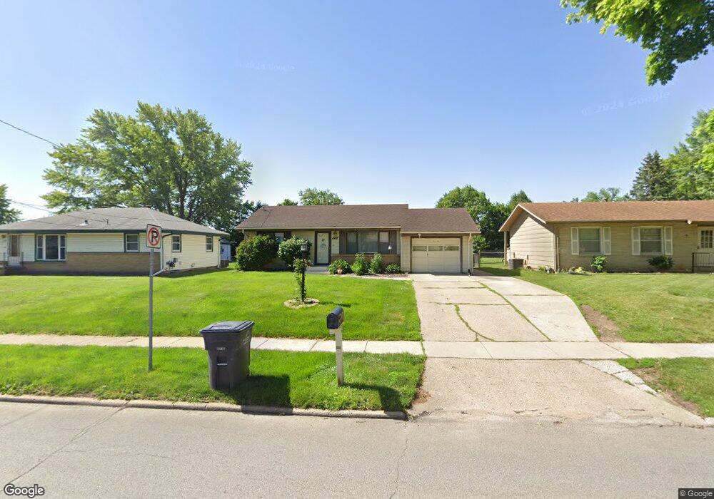 921 E Diehl Ave, Des Moines, IA 50315 - photo 1