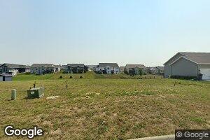 2321 Nature Ridge Dr NW, Palo, IA 52324