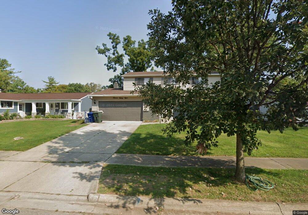 1388 Clydesdale Ave, Columbus, OH 43229 - photo 1