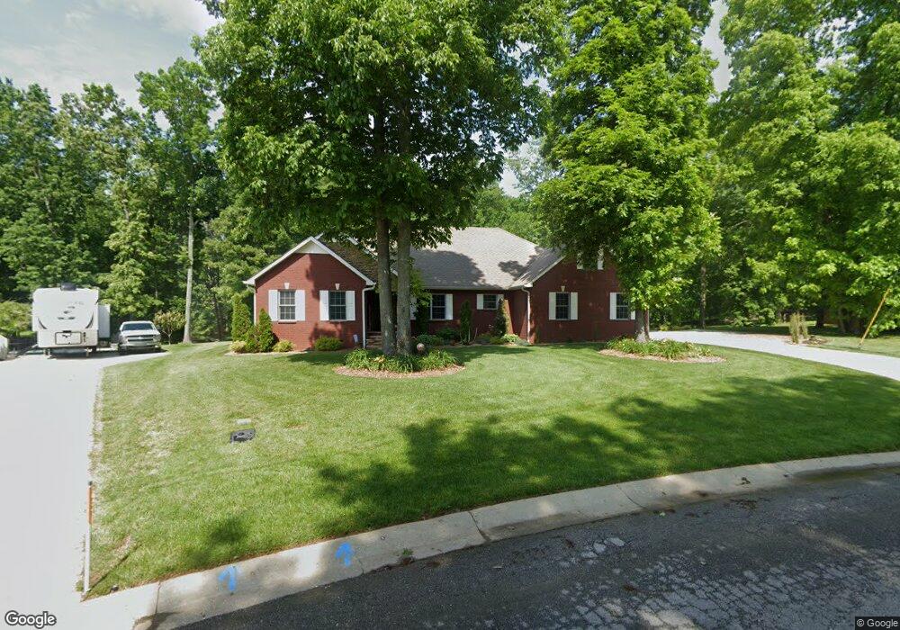124 Stonegate Cir, Shelbyville, TN 37160 - photo 1
