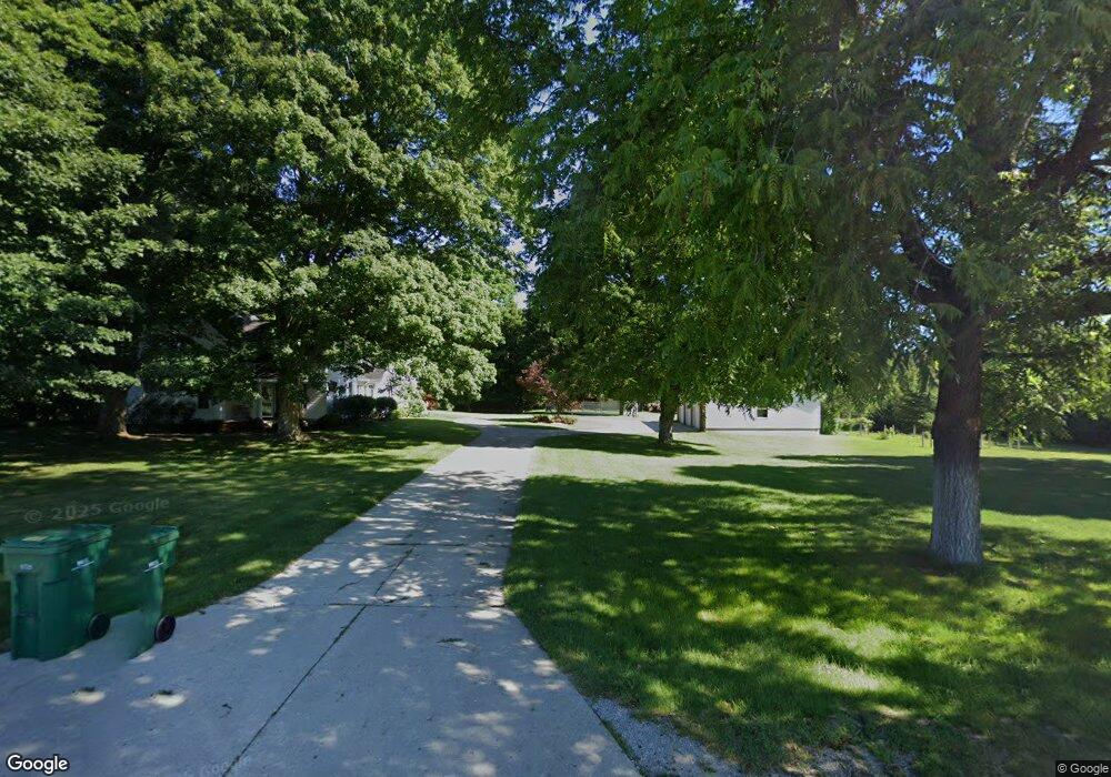 8711 E Hoxie Rd, Cedar, MI 49621 - photo 1