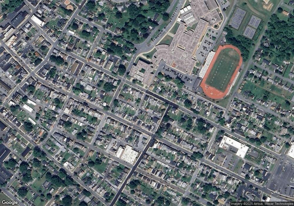 522 E 4th St, Boyertown, PA 19512 - photo 1