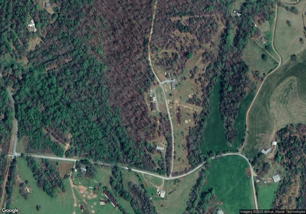 305 Wilson Rd, Murrayville, GA 30564 - photo 1