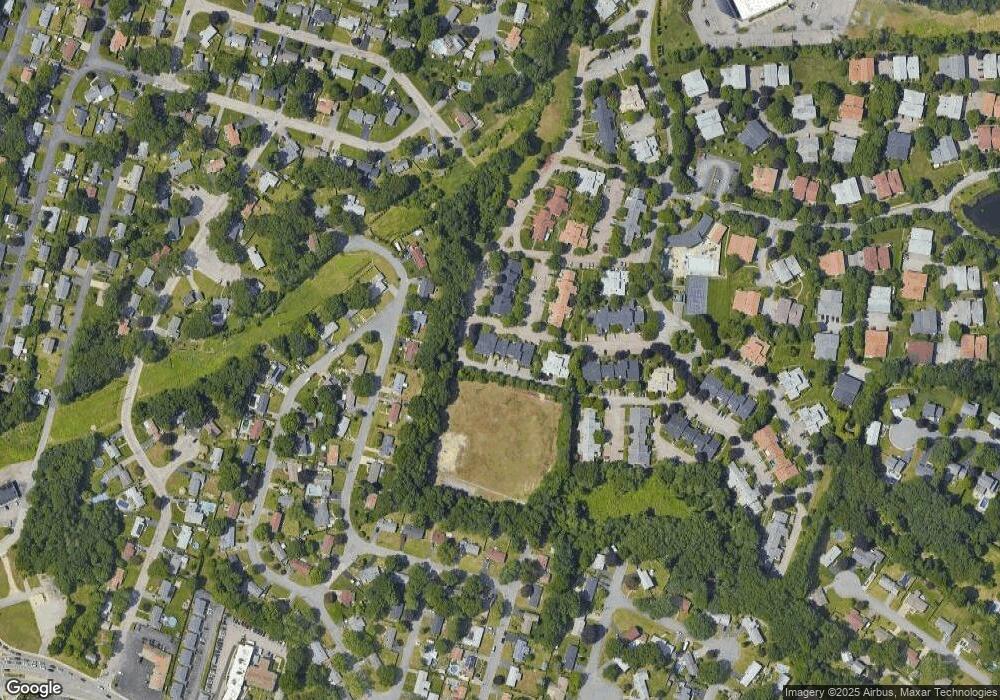 886 Halifax Dr unit 333, Warwick, RI 02886 - photo 1