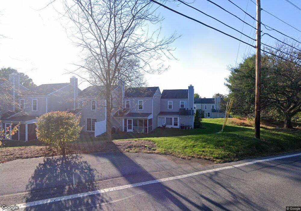 402 Barrington Ct, Palmyra, PA 17078 - photo 1